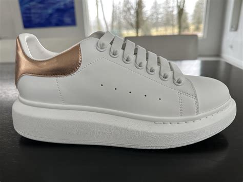 dhgate alexander mcqueen sneakers